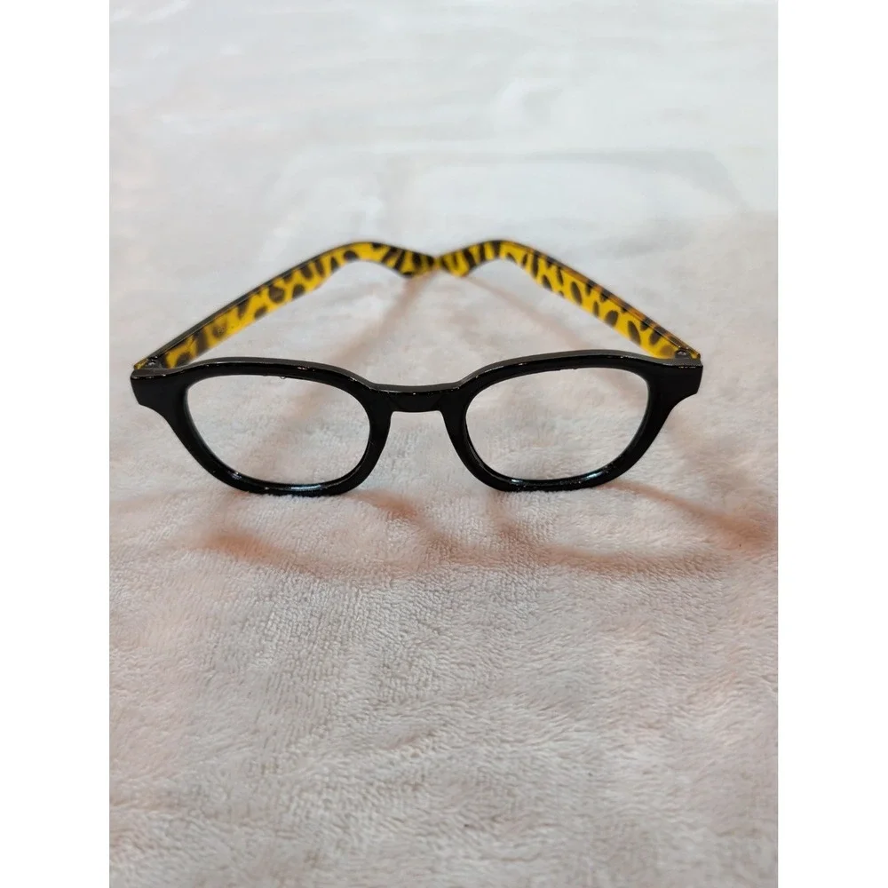Black‎ and Leopard Tortoiseshell Round Eyeglass Frames PD 62mm (FRAMES ONLY)